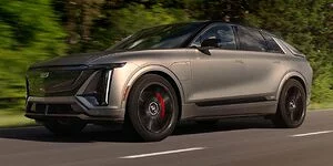 Bild zum Inhalt: Cadillac Lyriq-V: Erstes Elektro-V-Modell startet in Europa