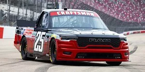 Bild zum Inhalt: Mit diesem krassen Pick-up kehrt RAM in die NASCAR zurück