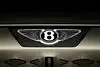 Bild zum Inhalt: Kürzere Flügel: Bentley zeigt sein neues (altes) Logo
