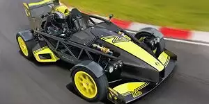 Bild zum Inhalt: Ariel Atom 4RR (2025): Die Fahrspaß-Bestie