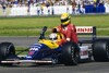Fotostrecke: Huckepack im Formel-1-Auto - die besten Bilder