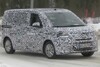 Volkswagen Transporter T7 Erlkönig in Bewegung erwischt