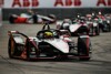 Formel E Berlin 5: Start-Ziel-Sieg für Rowland - Podium für Rene Rast
