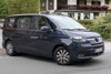 VW T7 Multivan (2021) fast ungetarnt samt Innenraum erwischt