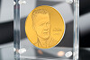 Auktion von Schumacher-Goldmünze bringt mehr als 100.000 Euro ein