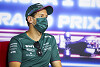 Sebastian Vettel: Podium mit ein paar Drinks beim Abbauen gefeiert