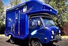 UAZ enthüllt ein cooles Weltraum-Wohnmobil