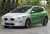 Ford Focus ST (2022): Grellgrünes Facelift als Erlkönig erwischt