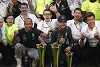 Warum Hamiltons Renningenieur beim Teamfoto ein Ei gehalten hat