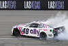 NASCAR Las Vegas: Alex Bowman staubt in turbulentem Rennen ab