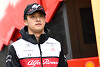 Zhou schaut nicht zu anderen Teams: Fokus liegt auf Alfa-Romeo-Cockpit 2023