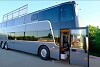 Doppeldeckerbus mutiert zum Wohnmobil mit zwei Stockwerken