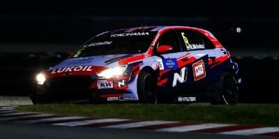 Dramatisches Finale in der Nacht: Norbert Michelisz WTCR-Champion 2019!