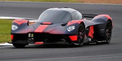 Nach Hypercar-Rückzieher: Glickenhaus verhöhnt Aston Martin!