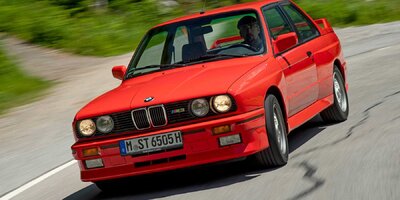 Zeitreise: Unterwegs im BMW M3 (E30)