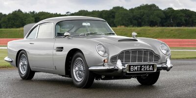 Aston Martin DB5 Goldfinger Continuation Car: Erstes Auto ist fertig