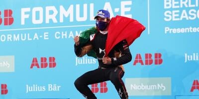 Formel E Berlin 4 2020: Da Costa krönt sich mit Platz zwei zum Meister