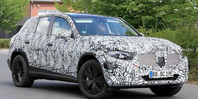 Mercedes GLC (2021) noch gut getarnt erwischt