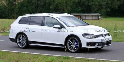 VW Golf R Variant (2021) testet in Alltrack-Optik