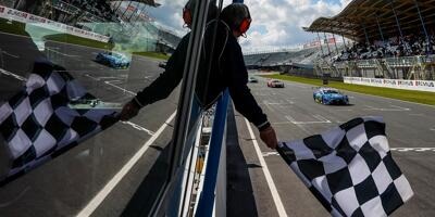 DTM-Rennen Assen 1: Audi-Pilot Frijns feiert bei BMW-Pleite Heimsieg