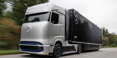 Mercedes GenH2 Truck: Brennstoffzellen-Lkw mit 1.000 km Reichweite