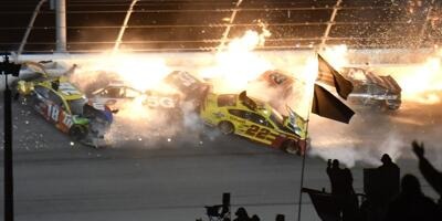 'Das Chaos ist ausgebrochen' - Frust bei Penske-Duo nach Daytona-Crash