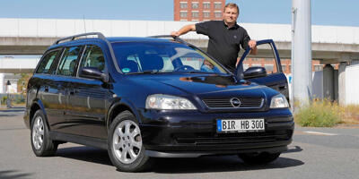 Opel Astra G ergänzt die werkseigene Oldtimer-Sammlung