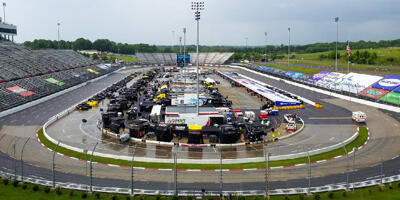 Regen in Martinsville: NASCAR-Rennen wird Sonntag fortgesetzt