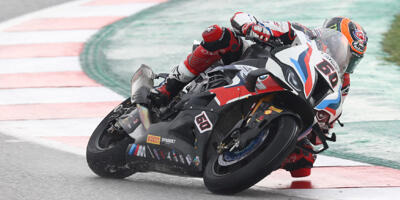 WSBK Portimao: BMW-Sieg im Superpole-Rennen, Jonathan Rea stürzt erneut!