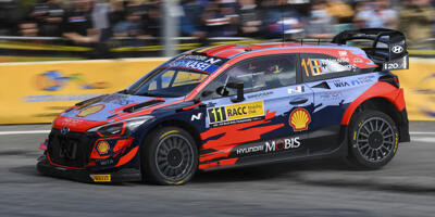 WRC Rallye Spanien 2021: Thierry Neuville setzt sich an der Spitze ab