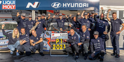 Hyundai Team Engstler gewinnt mit Luca Engstler Titel in der ADAC TCR Germany