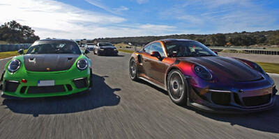 Gedlich Racing mit riesigem Kalender für Racing-Testtage und Trackdays