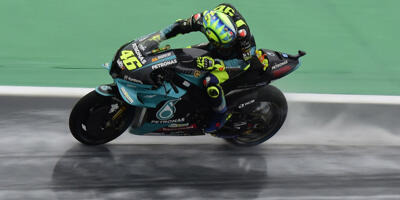 Valentino Rossi deutet an: Yamaha-Schwäche bei Regen 'dank' Elektronik?
