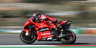 MotoGP Portimao 2: Bagnaia im Warm-up vorn, Marquez und Espargaro stürzen