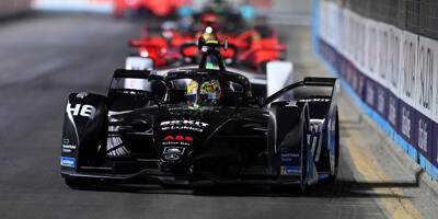 Formel E Riad 2022: Edoardo Mortara gewinnt durch Attack-Mode