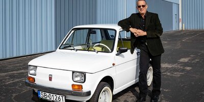 Tom Hanks versteigert seinen Fiat 126 für wohltätige Zwecke