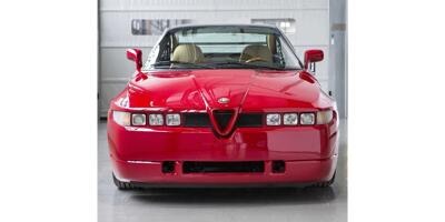 Alfa Romeo SZ penibelst von FCA Heritage restauriert