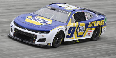 NASCAR Dover: Chase Elliott gewinnt zweitägiges Rennen